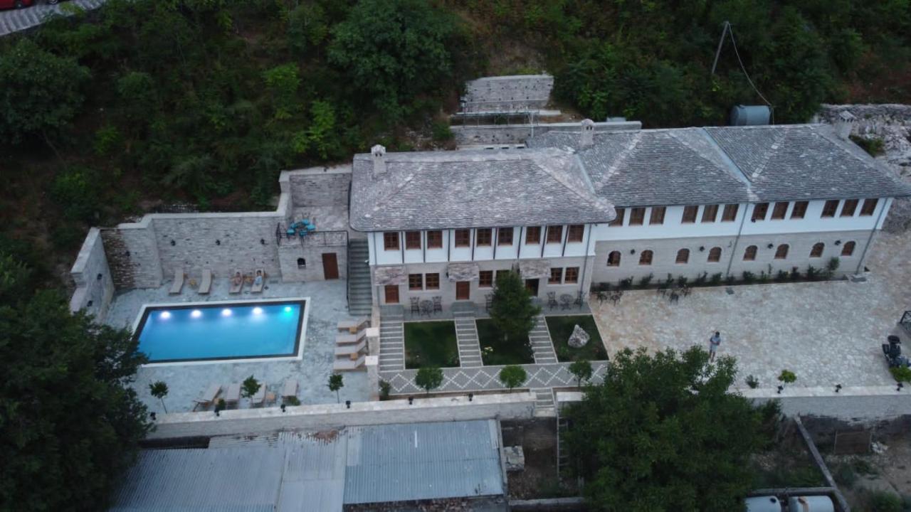 Rose Garden Hotel Gjirokastra Kültér fotó