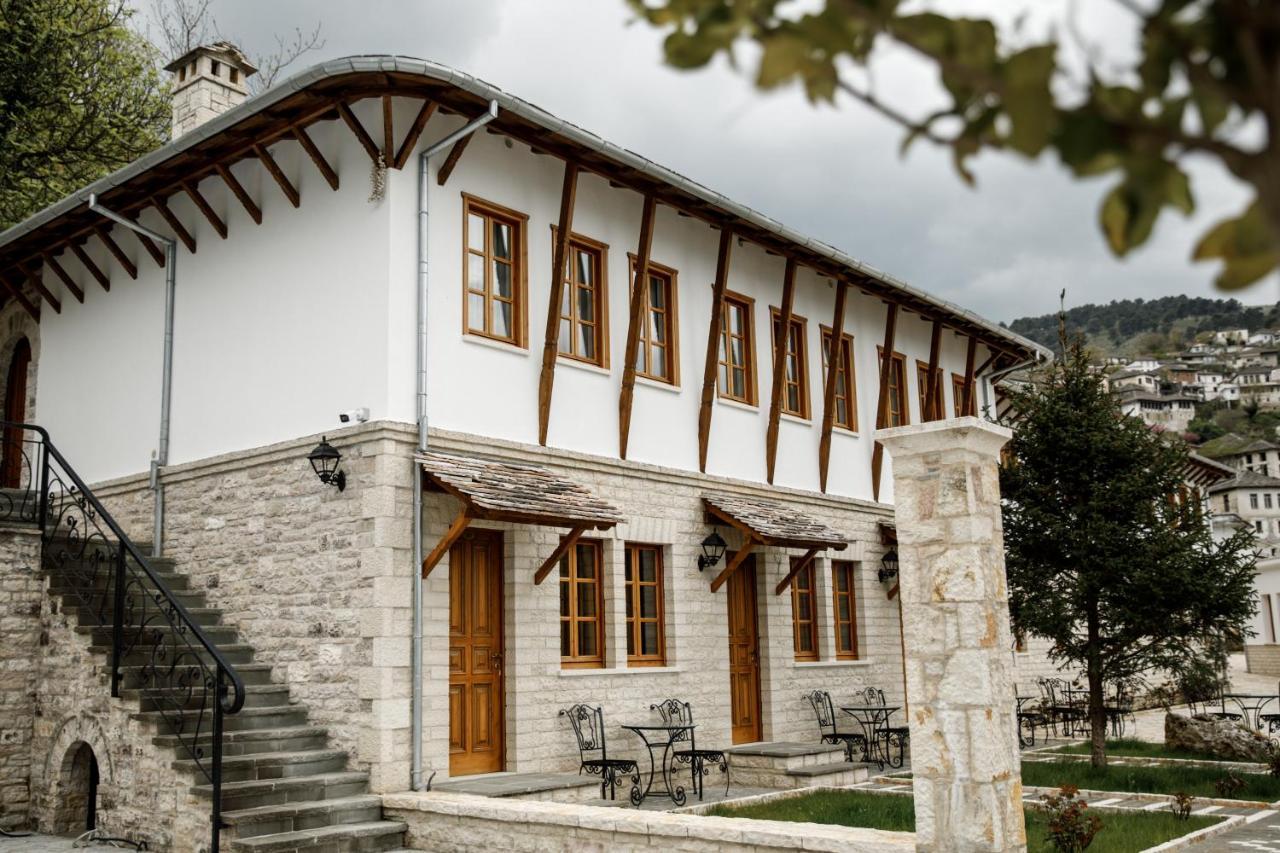 Rose Garden Hotel Gjirokastra Kültér fotó